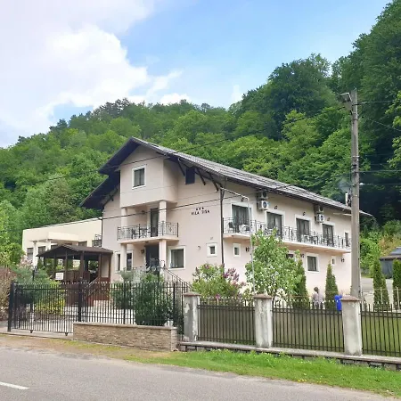 Hotel Tisa 3*