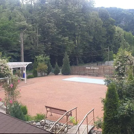 Hotel Tisa 3*